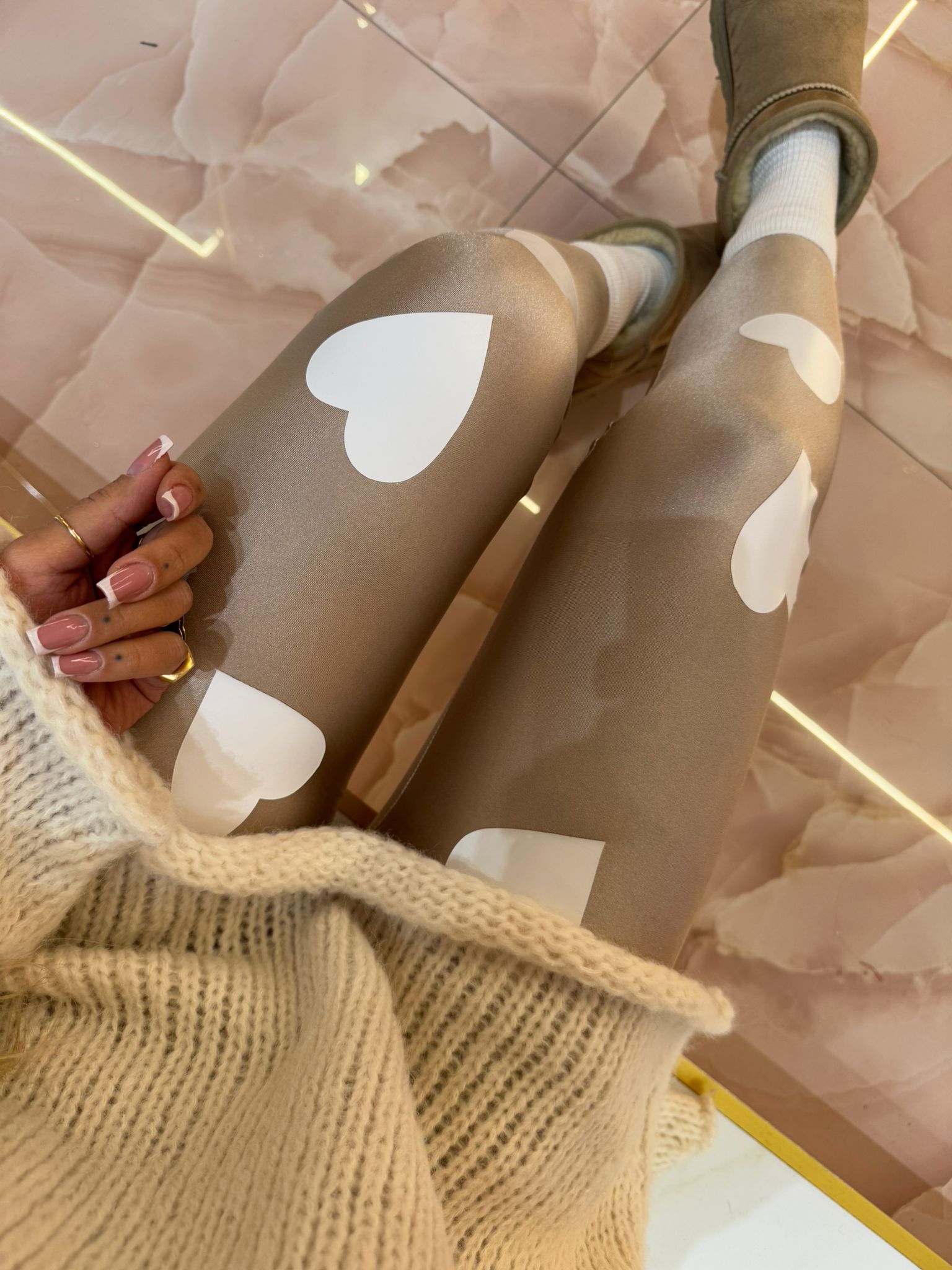 Leggins Beige Cuori Bianchi ♡